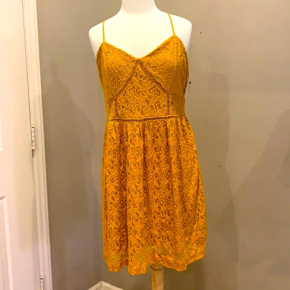 👗3/$45 Target Xhilaration Dress